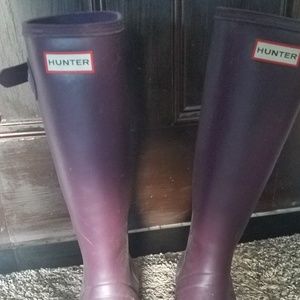 Hunter matte tall Wellingtons
